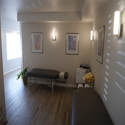 Exam room of Westfield, NJ chiropractic office
